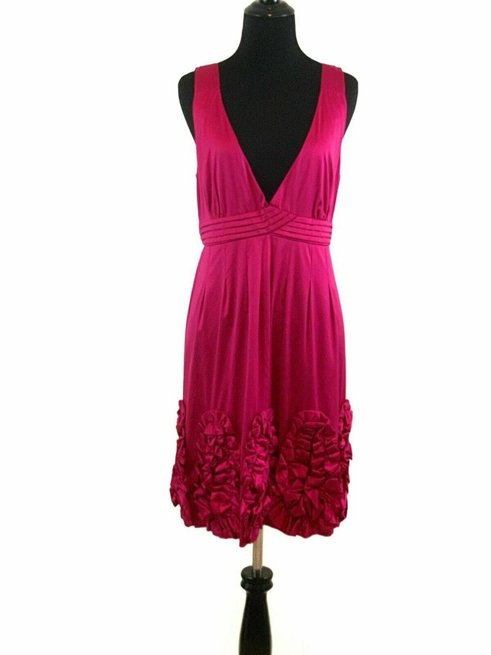 Wayne Cooper Fuchsia Appliqué Deep V neck Cocktail Dress Size 4